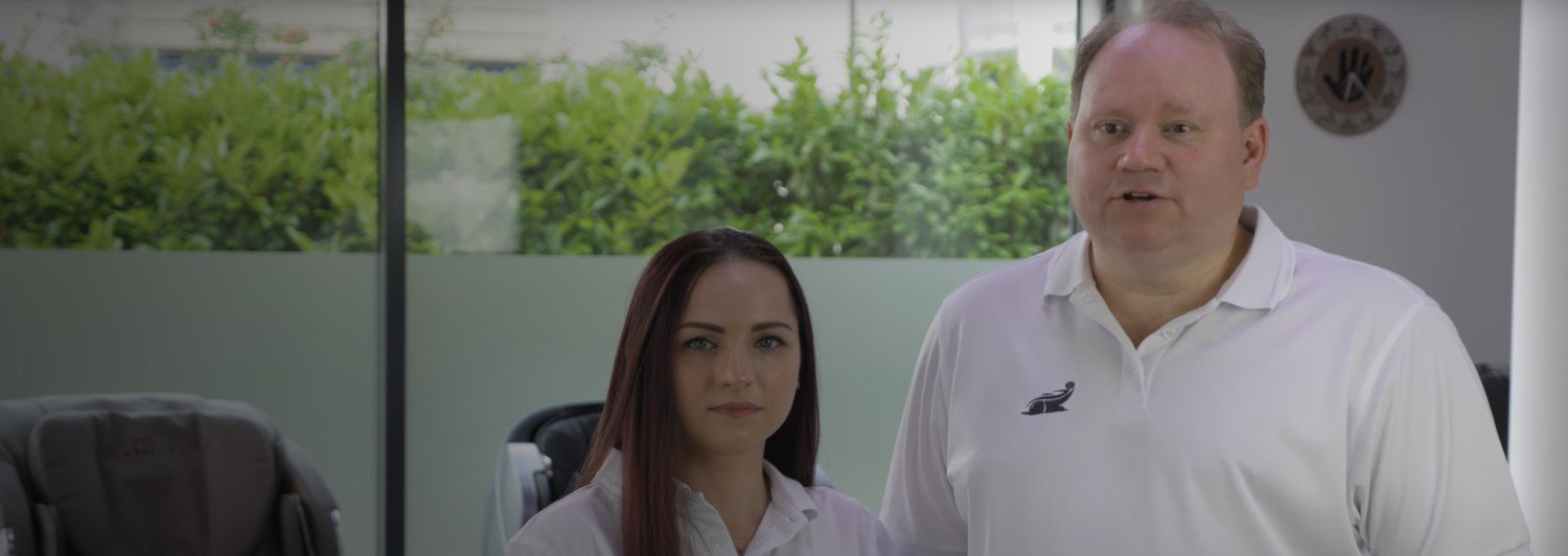 Sfaturi de specialitate în lumea scaunelor de masaj de Michael Roedeske, Manuela Radu și Marco Libi
