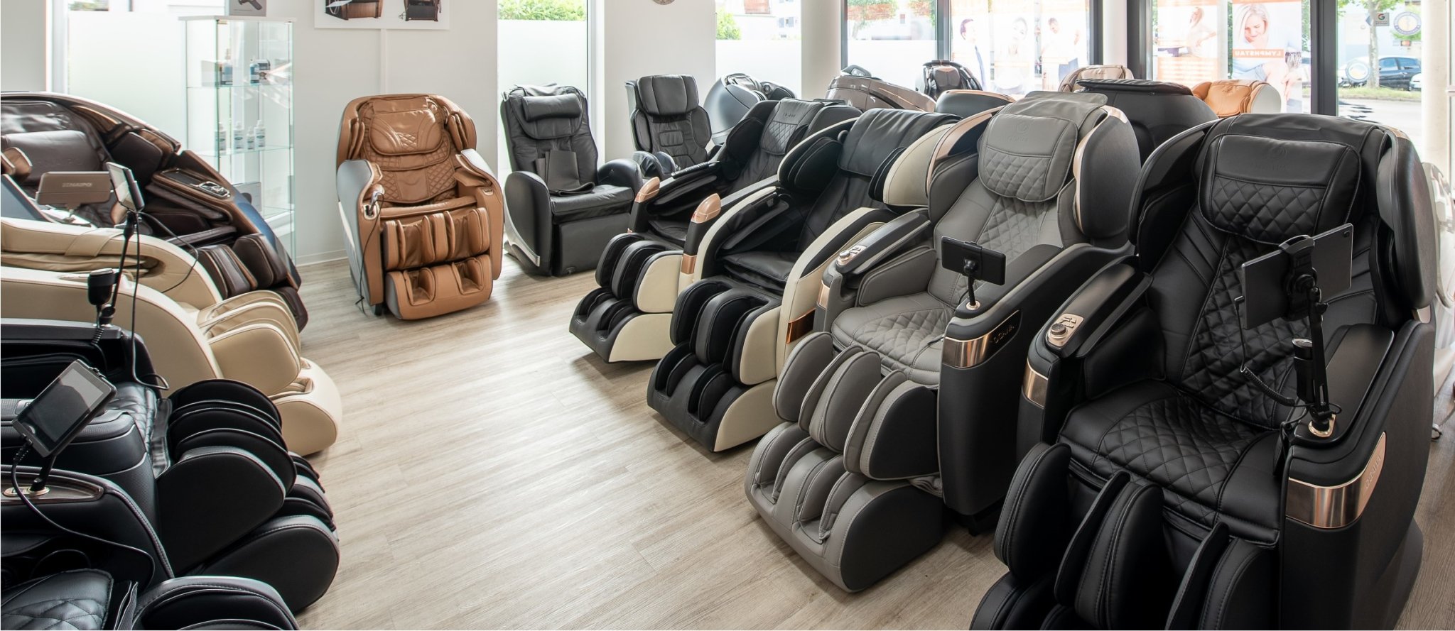 Expoziția și showroom-ul Massage Chair World cu sfaturi de specialitate